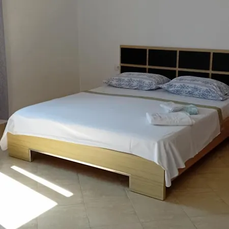 Sunset House Aurora&ersi Apartment